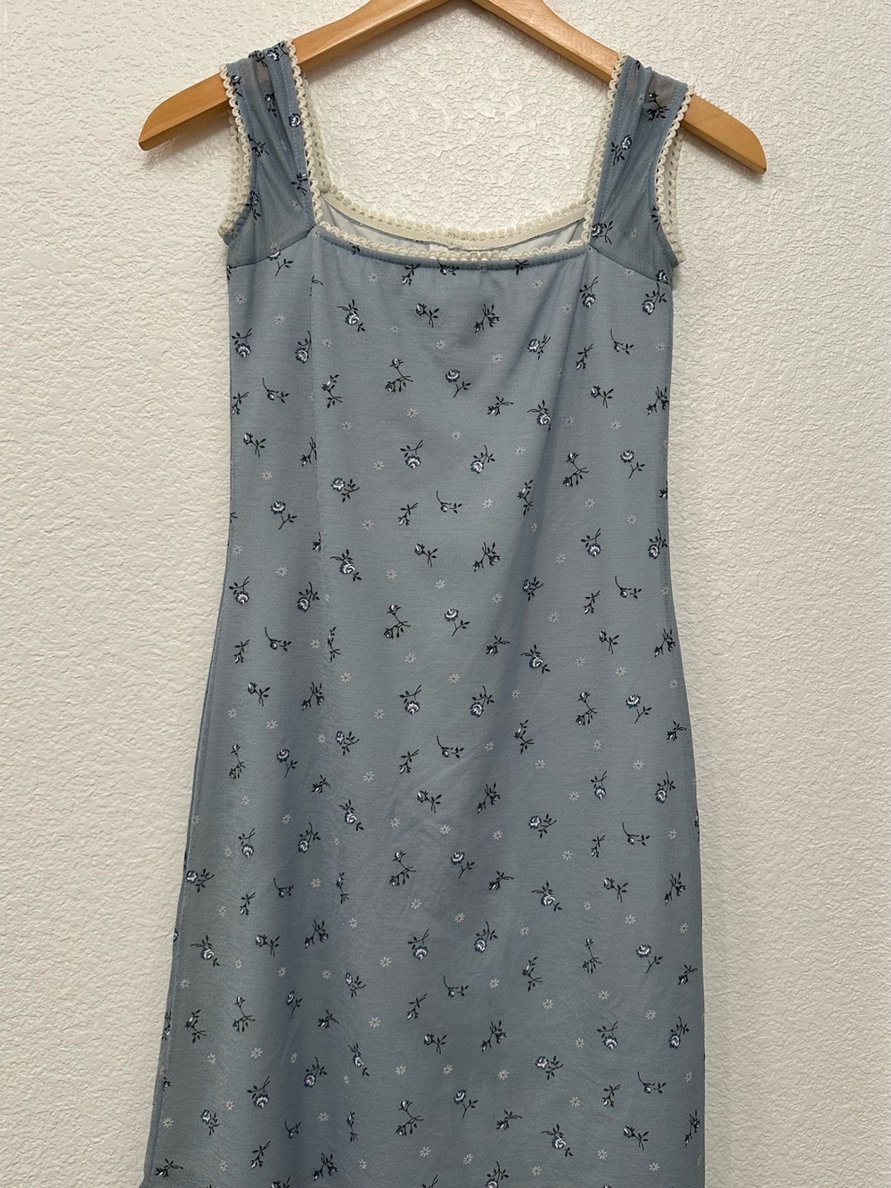 Women's Lace-Trim Slip Dress in Dusty Blue